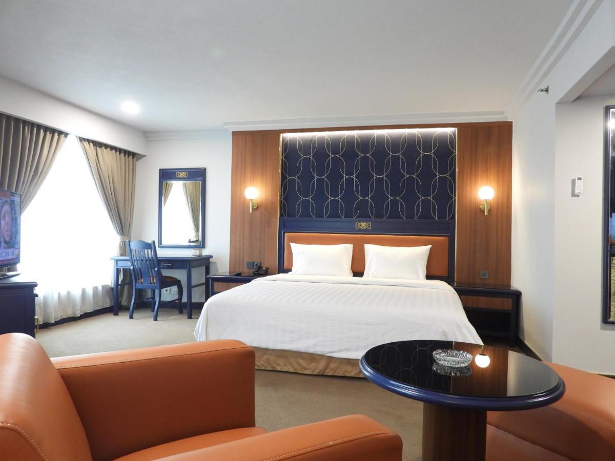 Maxwell Hotel Cakarta Dış mekan fotoğraf